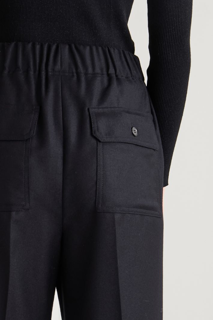 Pantaloni baggy in flanella