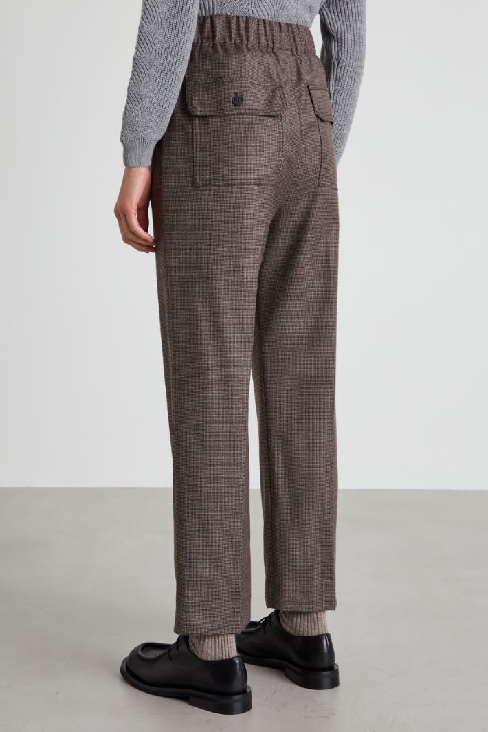 Baggy-fit flannel trousers Intrend - 3