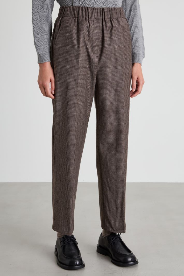 Baggy-fit flannel trousers Intrend - 2