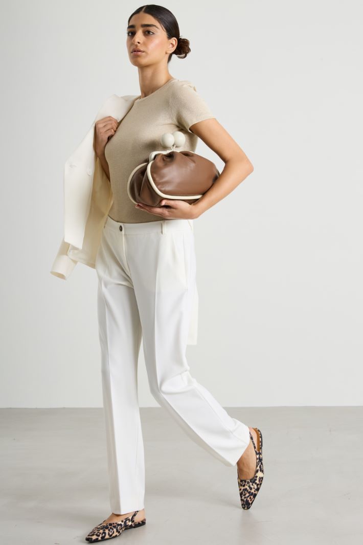 Pantaloni in tessuto diagonale Intrend