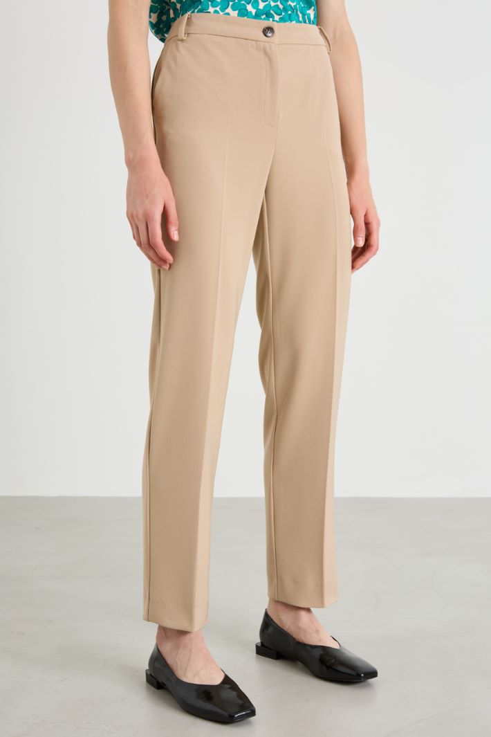 Pantaloni in tessuto diagonale Intrend - 2
