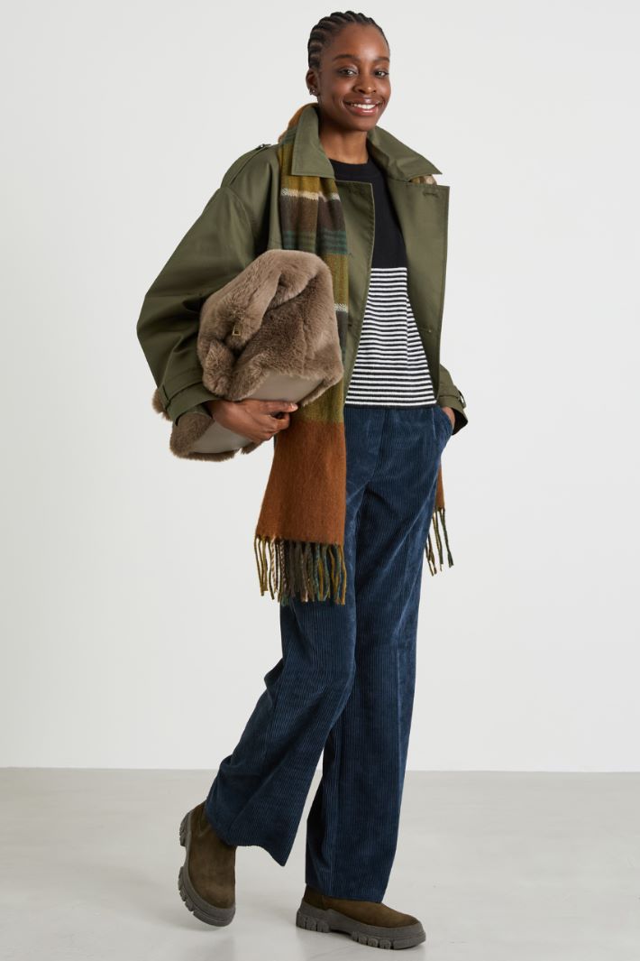 Corduroy trousers Intrend