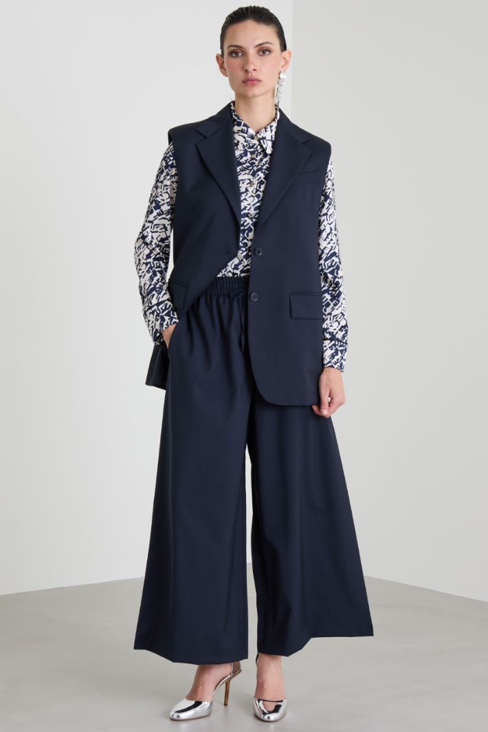 Wide-fit wool trousers Intrend