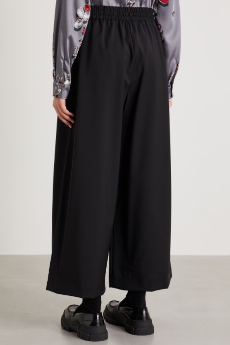 Pantaloni morbidi in lana