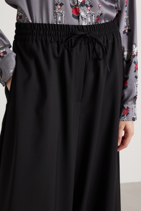 Pantaloni morbidi in lana