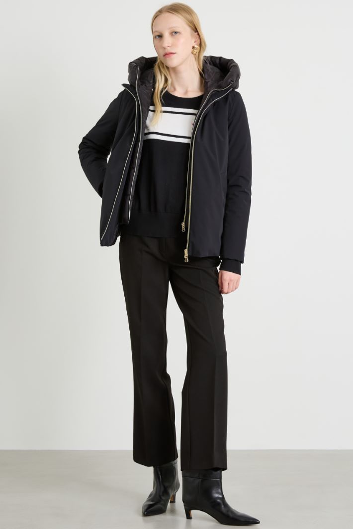 Pantaloni in tessuto diagonale Intrend