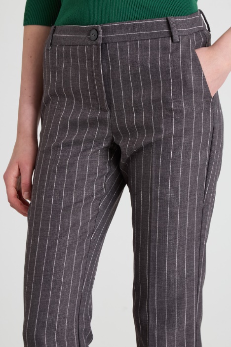 Pantaloni con risvolto