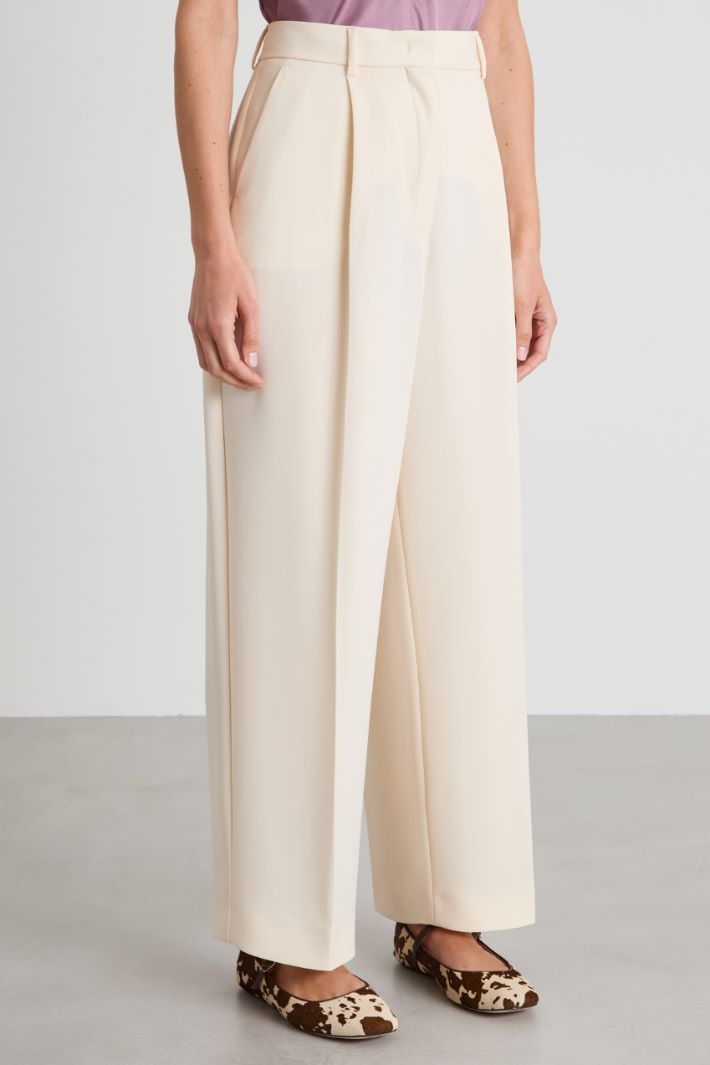 Pantaloni baggy in cady