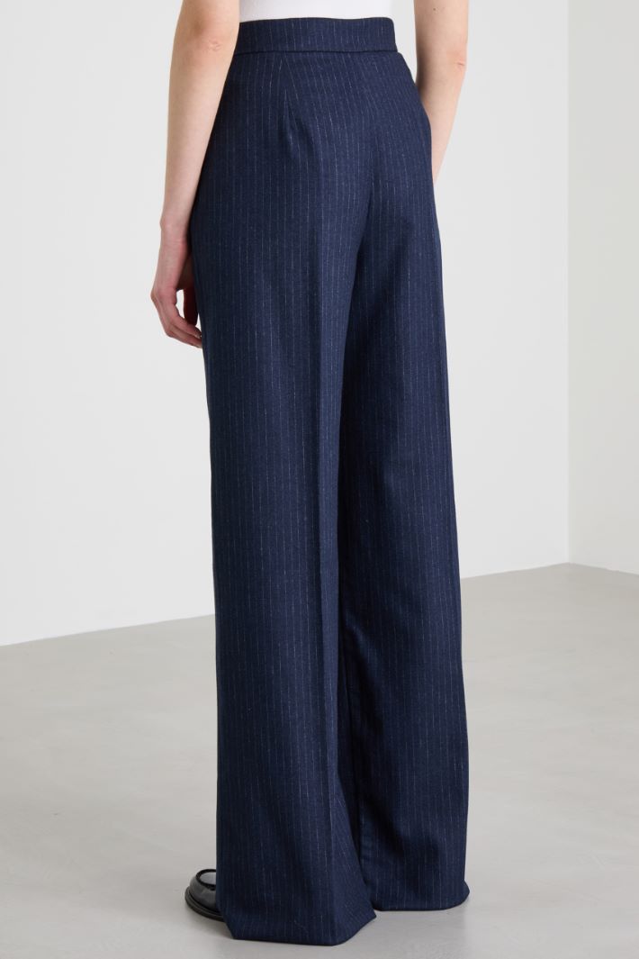 Pantaloni gessati