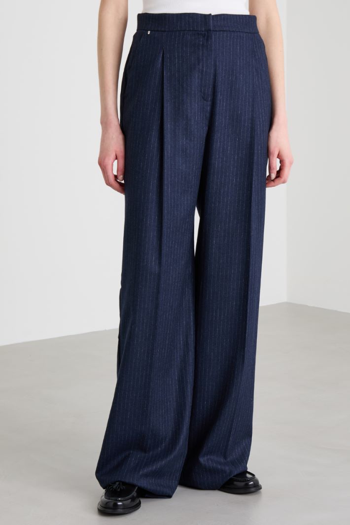 Pantaloni gessati