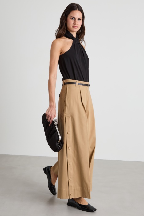 Buttoned gabardine trousers Intrend
