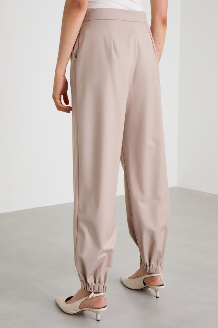 Cuffed-hem trousers Intrend - 3