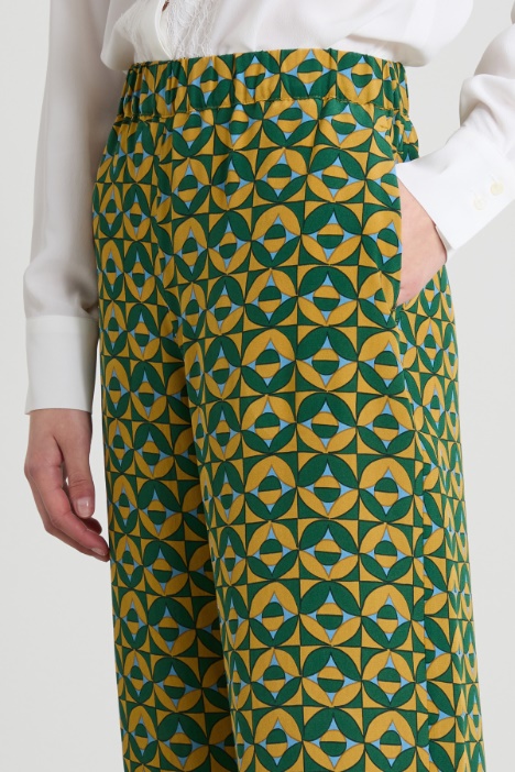 Pantalone in seta stampata