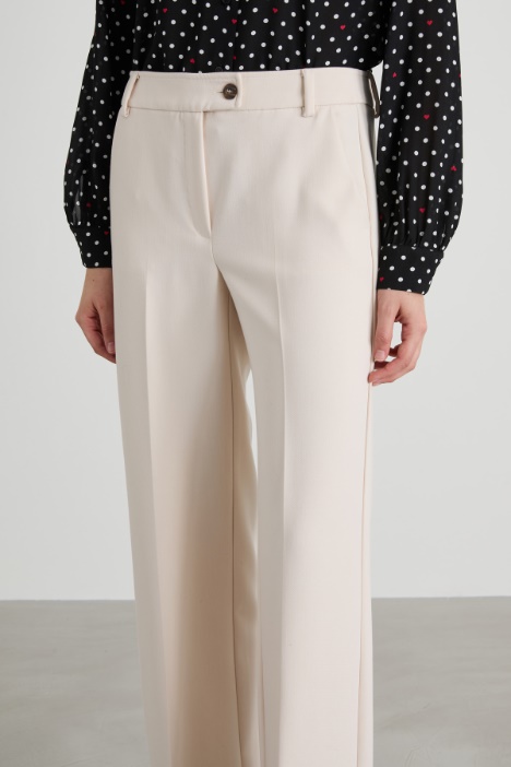 Pantaloni dritti con risvolto