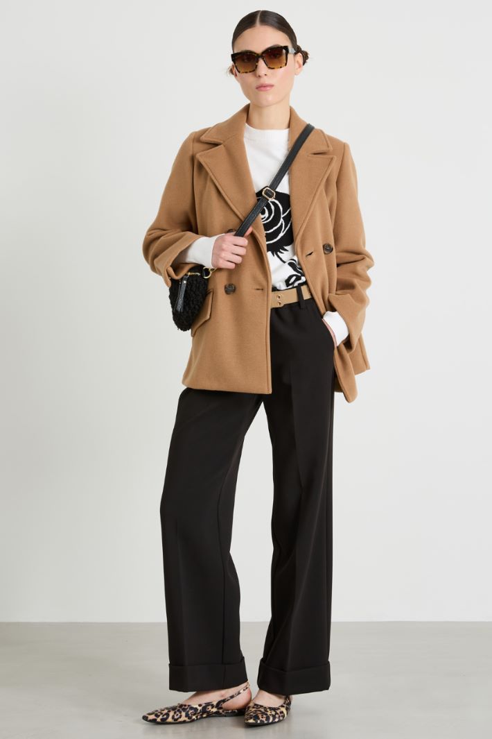 Straight-leg trousers with cuffs Intrend