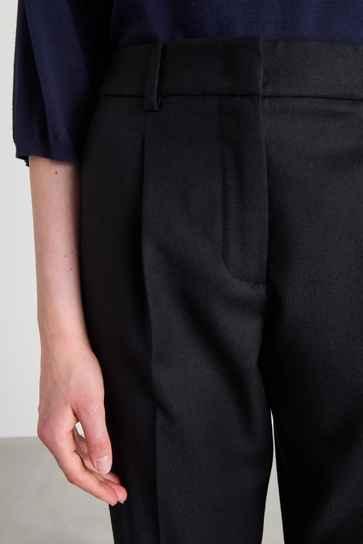 Pantaloni baggy in flanella