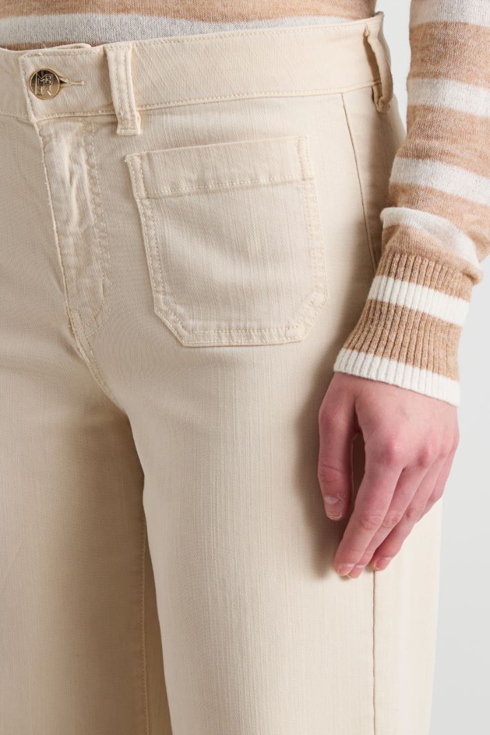 Pantaloni con fondo sfrangiato Intrend - 4