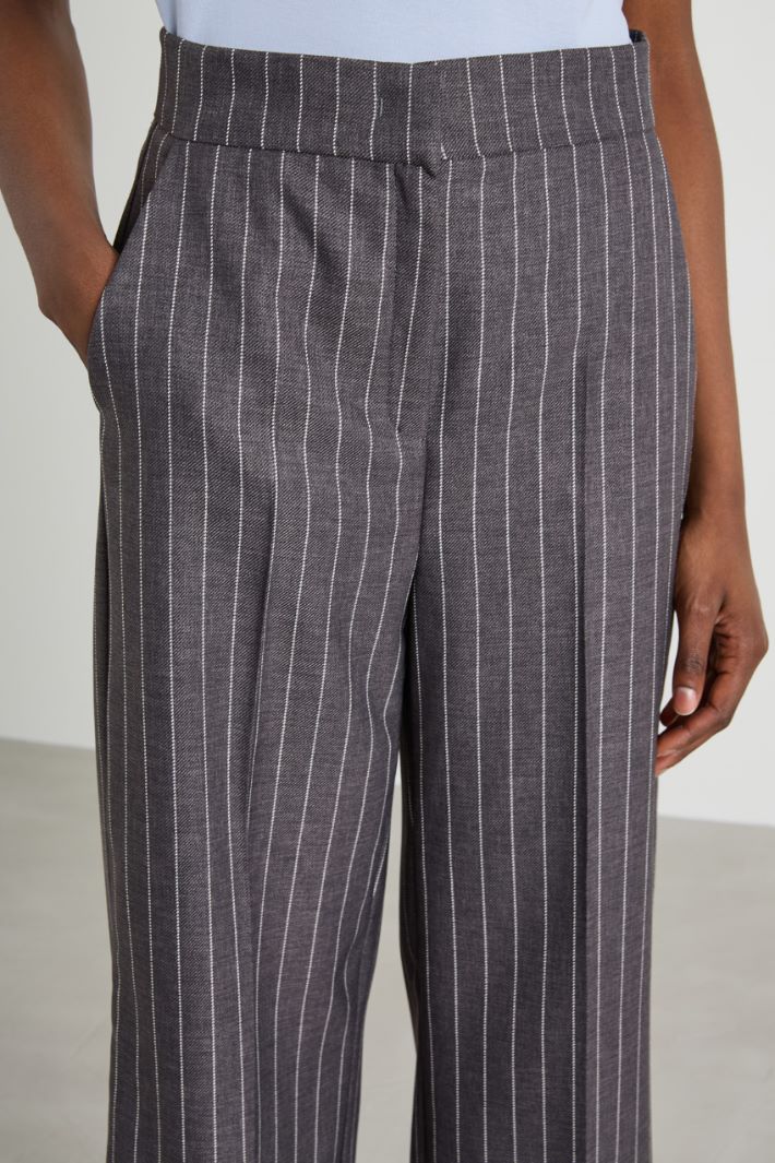 Pantaloni in gabardina gessata