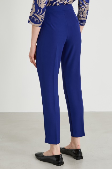 Pantaloni a sigaretta