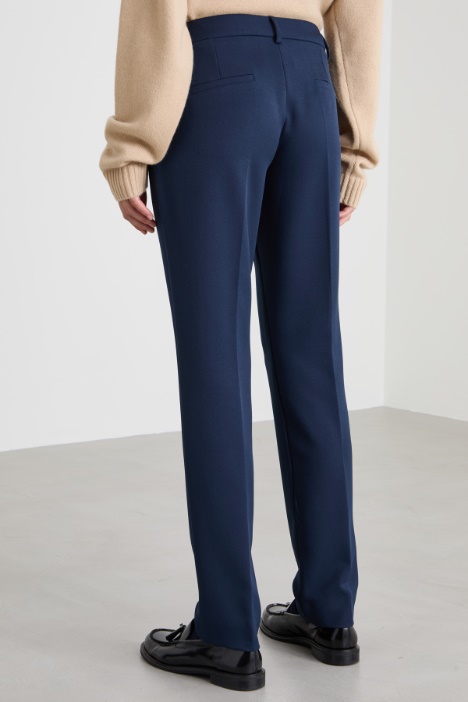 Pantaloni a sigaretta