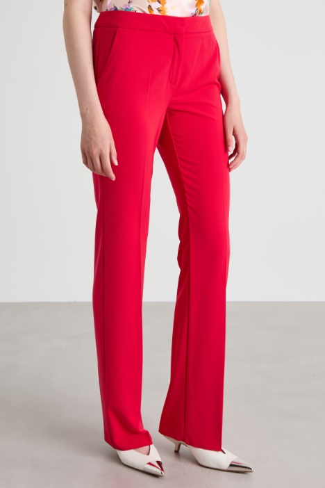 Pantalones de sarga con pliegues