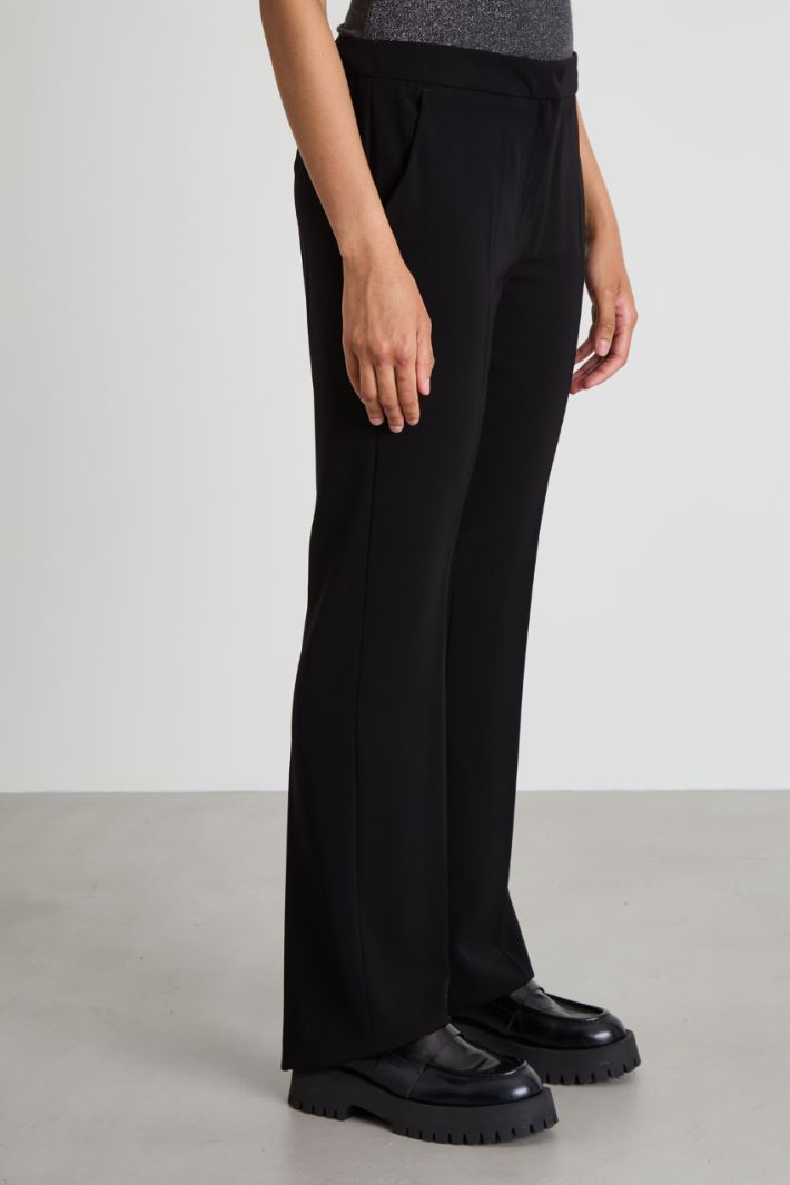 Pantaloni in twill con piega Intrend - 2