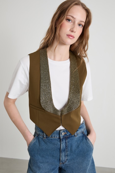 Short beaded gilet Intrend
