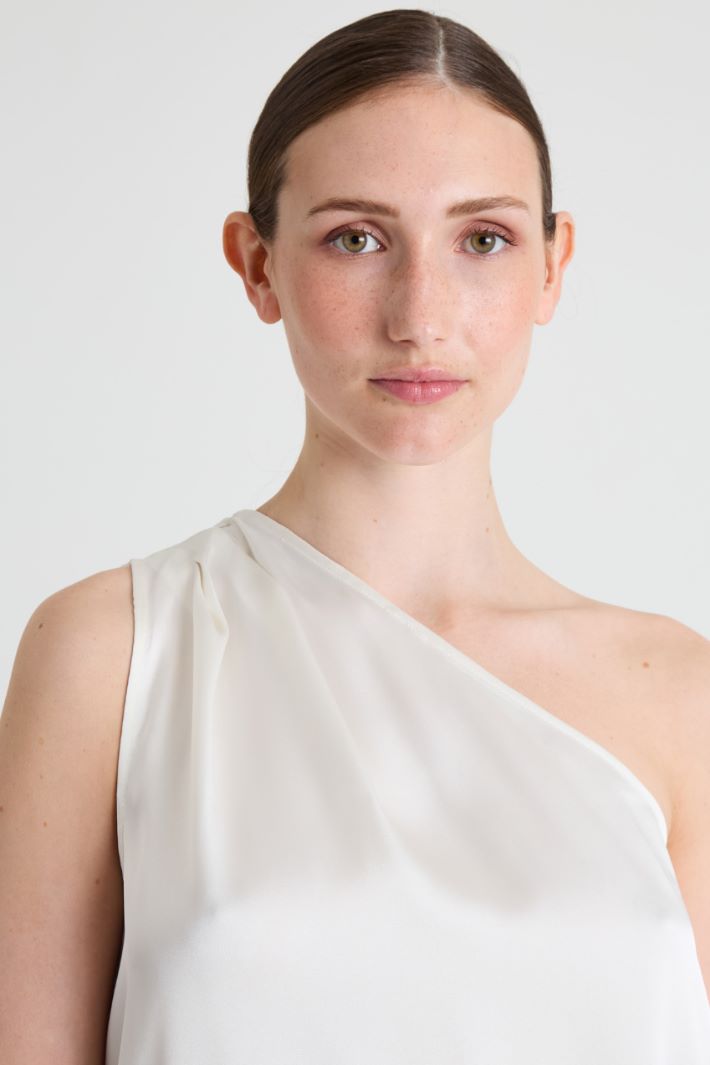 Top monospalla con foulard Intrend - 4