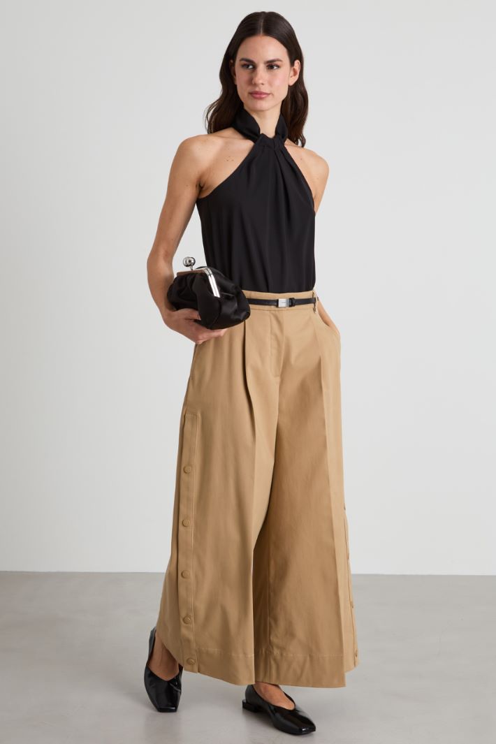 Top con scollo all'americana Intrend - 3