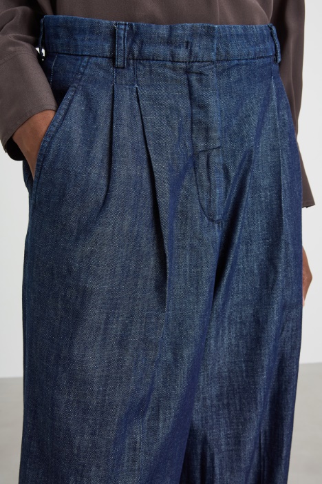 Pantaloni in denim leggero