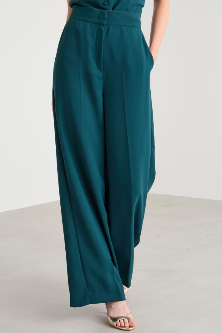 Completo in crépe envers satin Intrend - 5