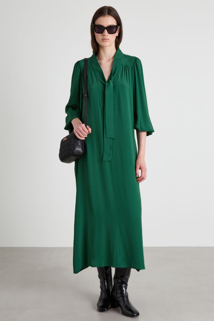 Crepe de chine dress Intrend