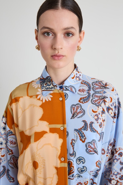 Camisa de crepé de patchwork