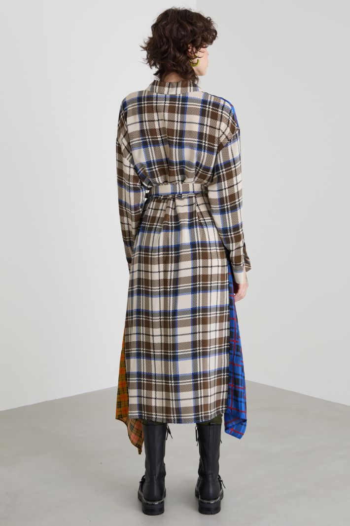 Patchwork crepe shirt dress Intrend - 3