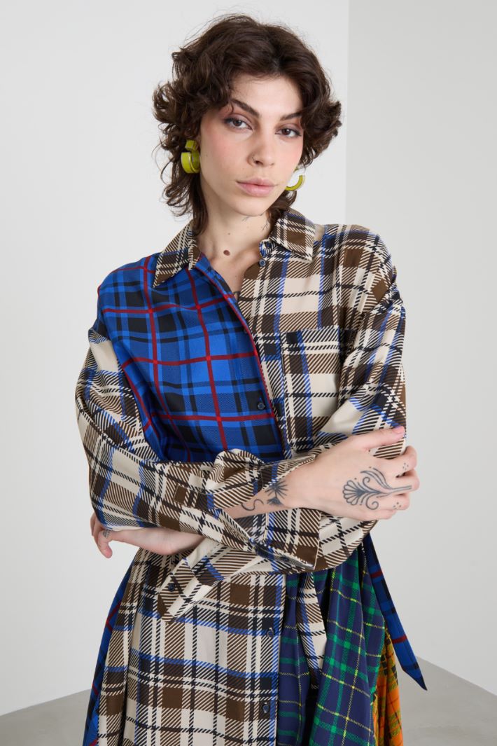 Patchwork crepe shirt dress Intrend - 4