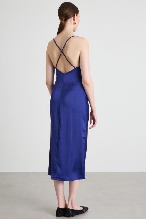 Vestido lencero con drapeado