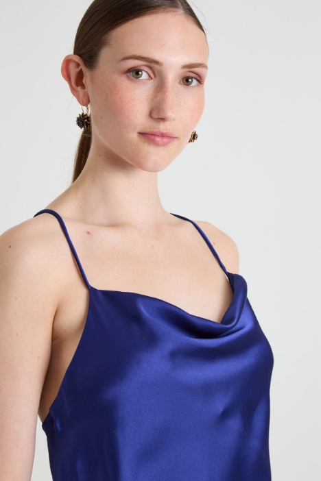 Vestido lencero con drapeado