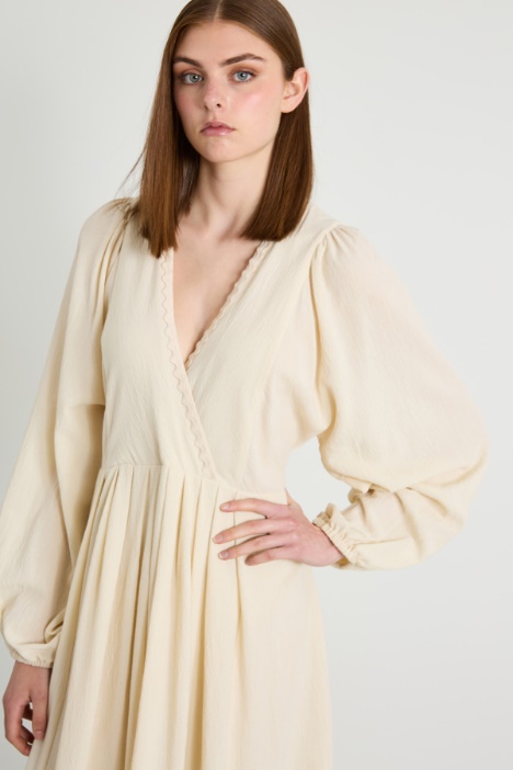 Abito lungo in tela crépe