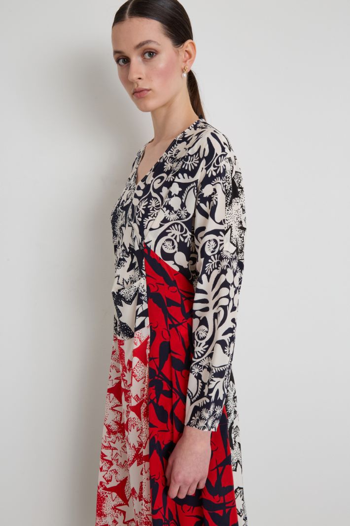 Printed crepe patchwork dress Intrend - 4