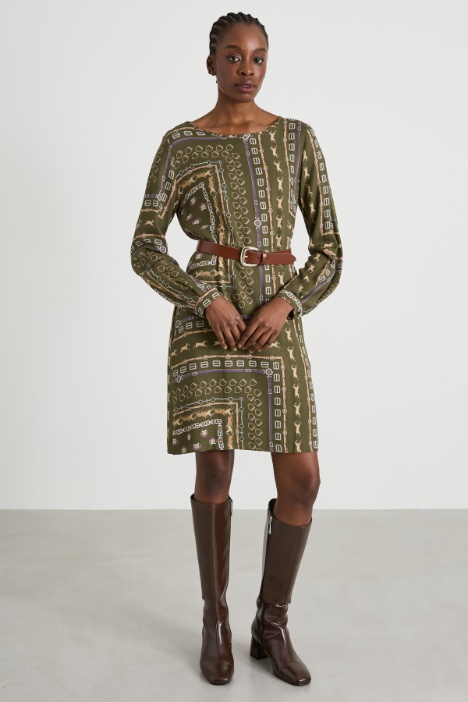 Vestido con cinturón Intrend