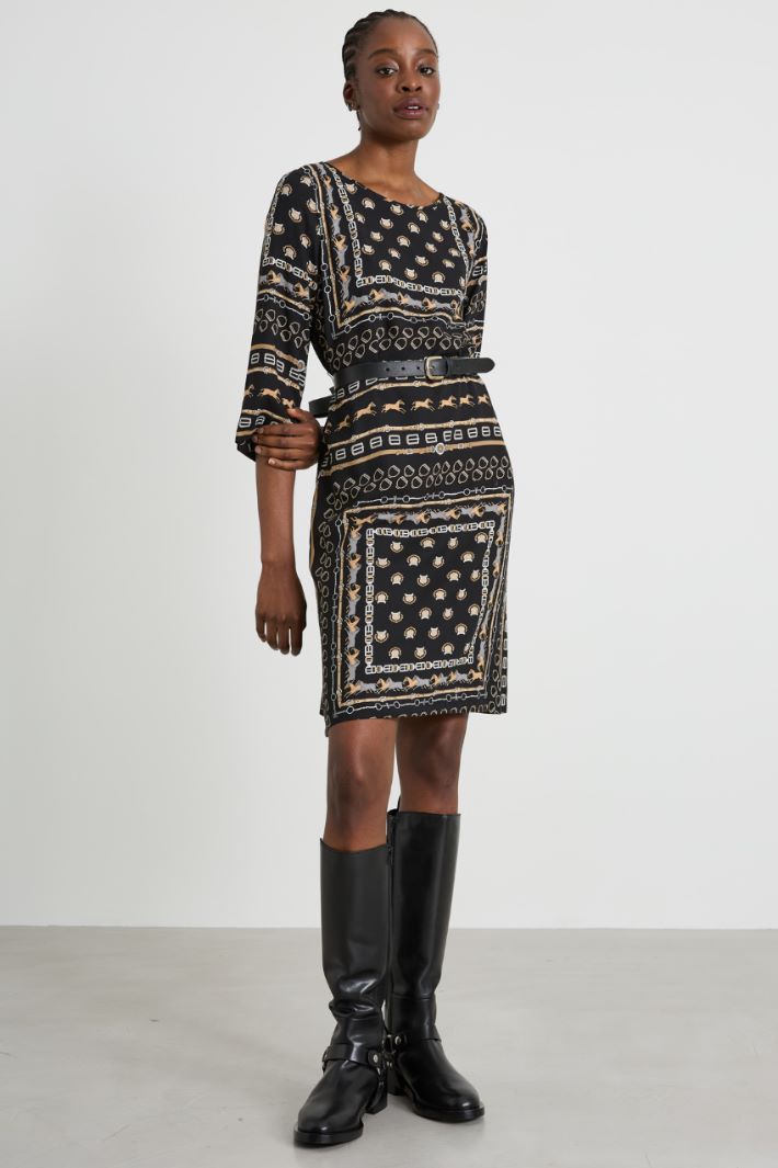 Belted dress Intrend