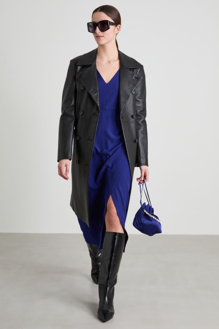 Slit sheath dress Intrend
