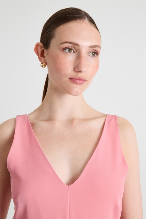 Abito a tubino con spacco