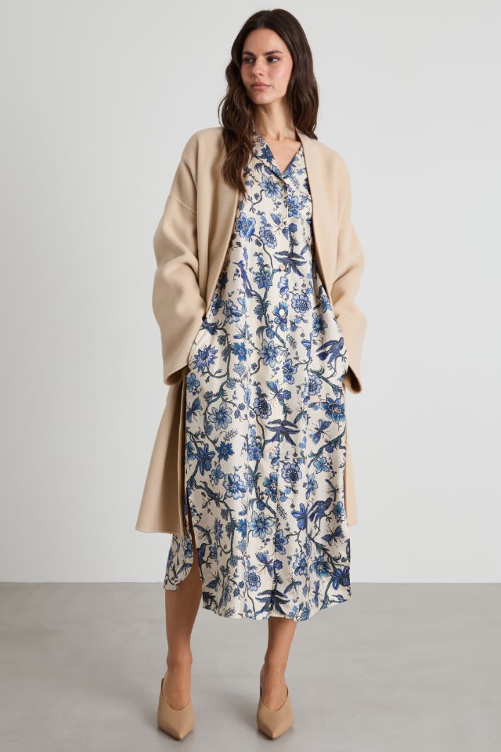 Silk shirt dress Intrend