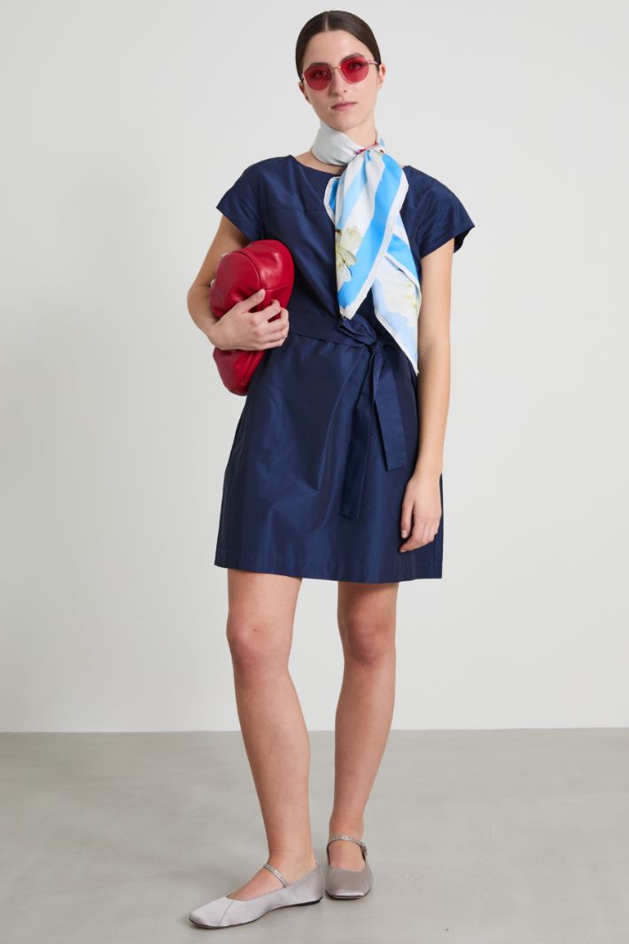 Flared taffeta dress Intrend