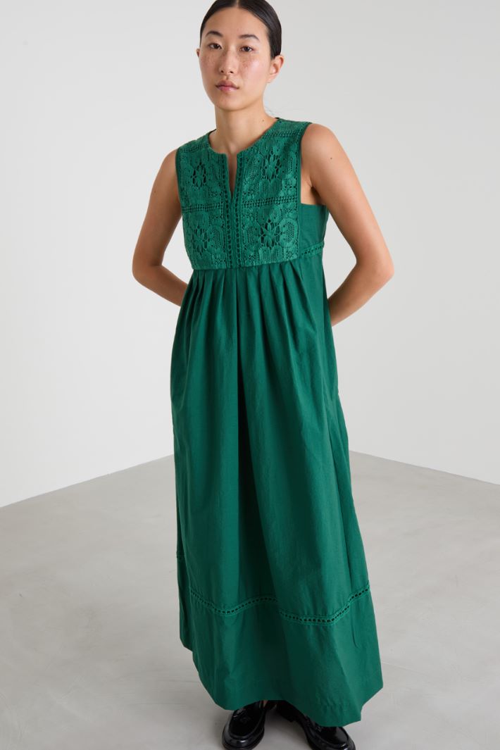 Vestido de lona con bordado Intrend - 2