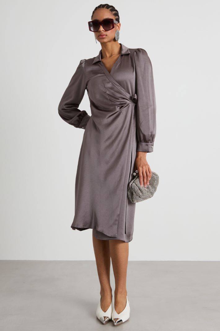 Wrap dress Intrend