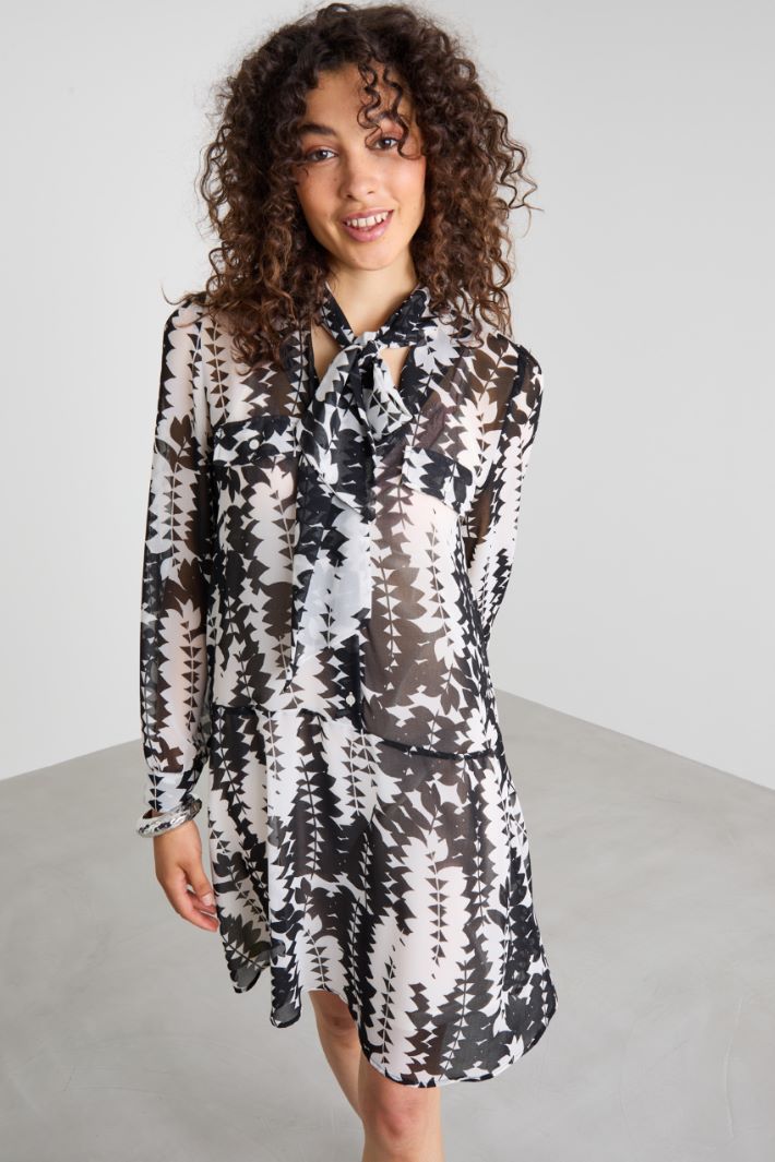 Vestido de georgette Intrend - 2