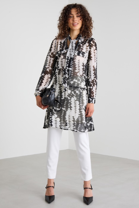 Vestido de georgette Intrend