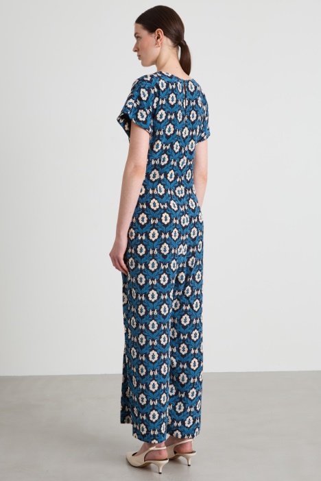 Tuta in crêpe di seta stampata